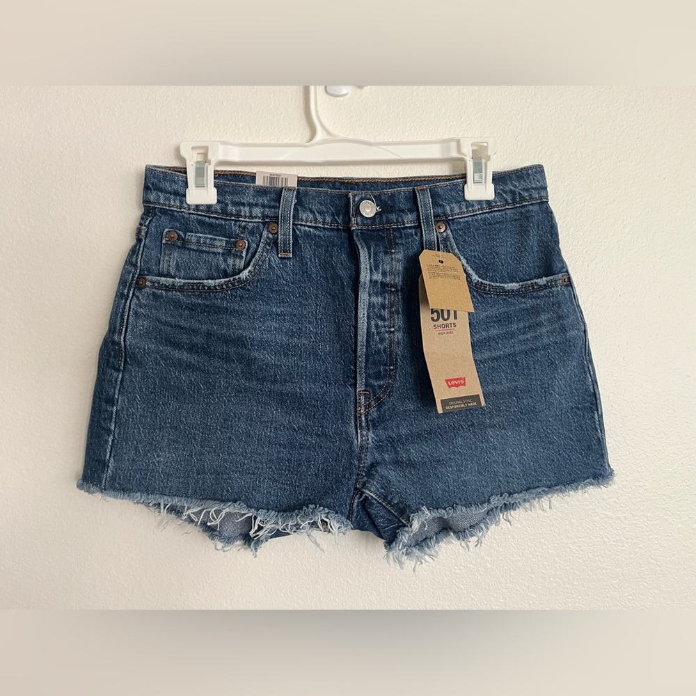 Levi’s 501 high rise jean demin shorts size 29 NWT